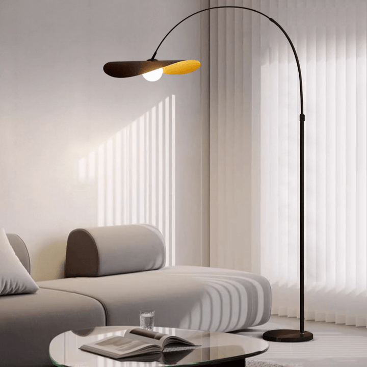Moderne gulvlampe - Naturlig stil