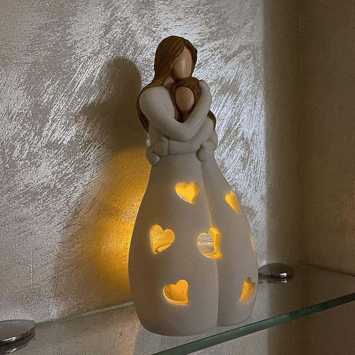 Romantisk bordlampe i beige med blødt lys