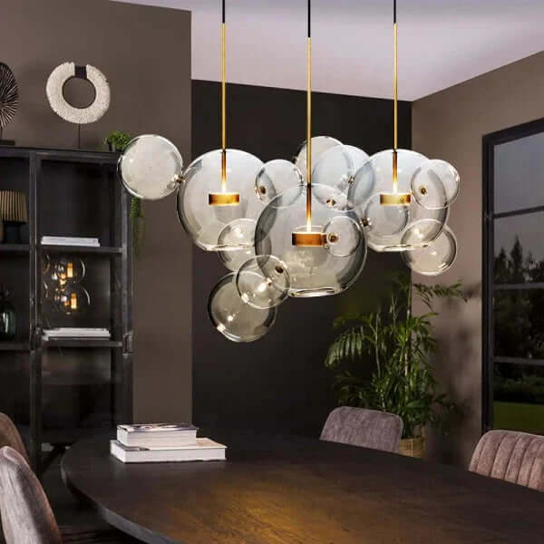 Moderne pendellampe med metalfinish