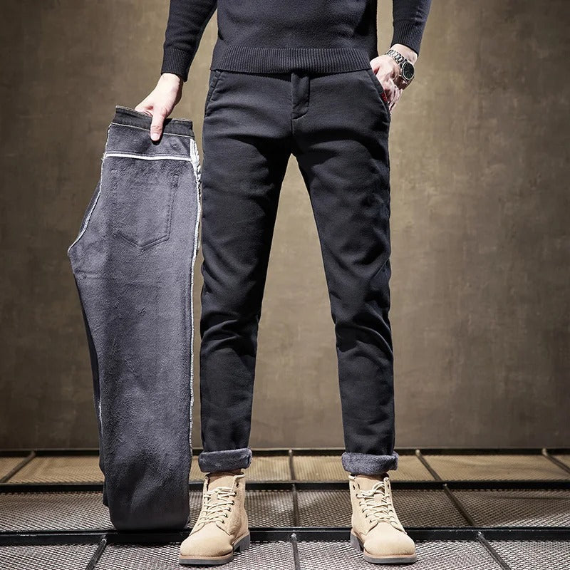 Afslappede sorte fleecebukser til mænd; perfekte hverdagsbukser med stil.