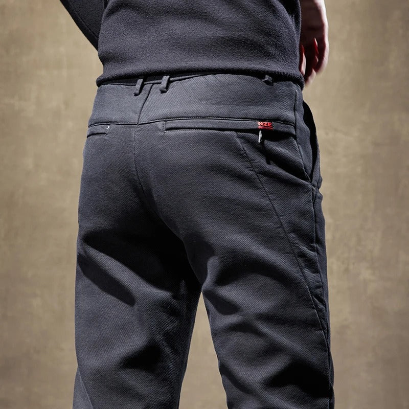 Bløde khaki herre fleecebukser, et must-have for komfortabel hverdagsbrug.