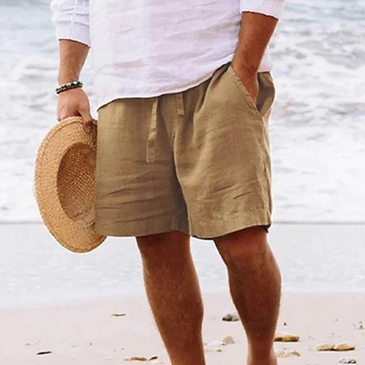 Herre afslappede linnedshorts med snørebånd, perfekte til sommer og fritid.