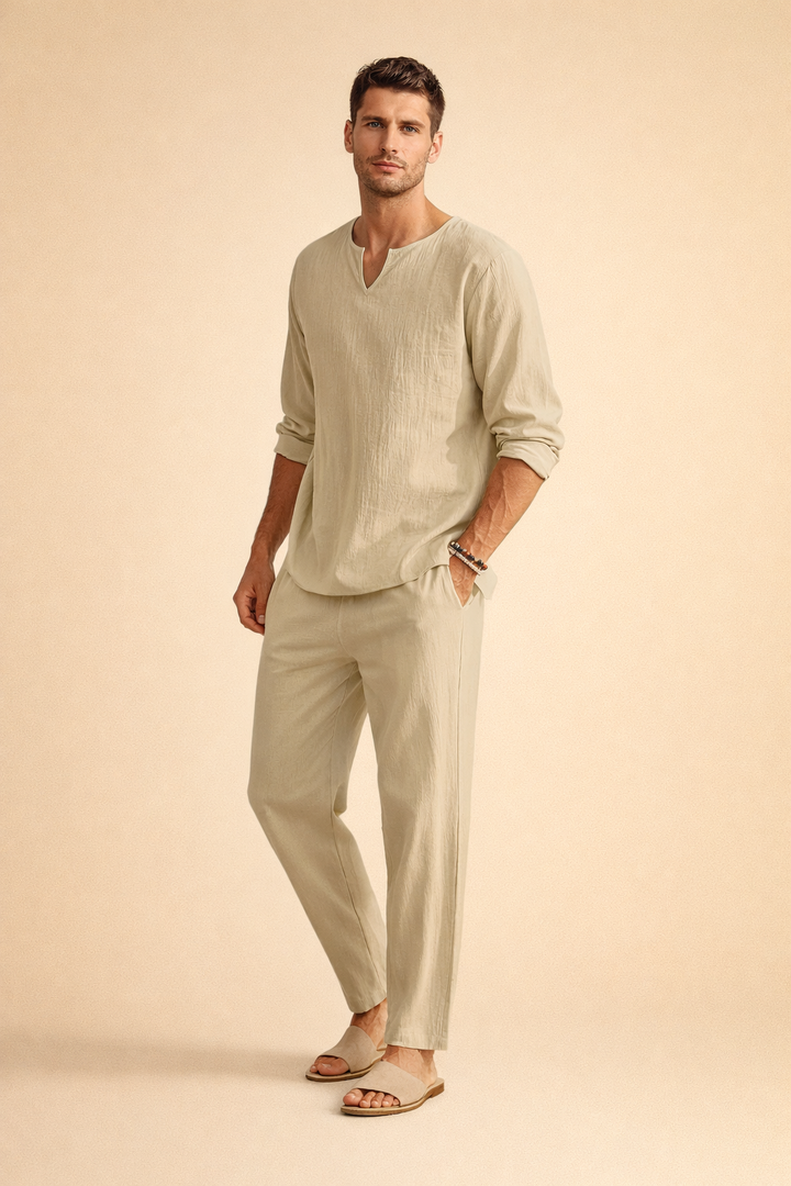 Elegant herresæt til mænd: ensfarvet smart casual skjorte og bukser. Komfortabelt design for moderne herremode.