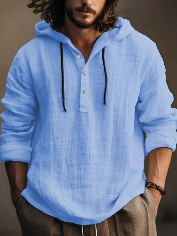 Komfortabel herre hættetrøje til sommer. Denne åndbare og lette skjorte er et must-have til afslappet stil.