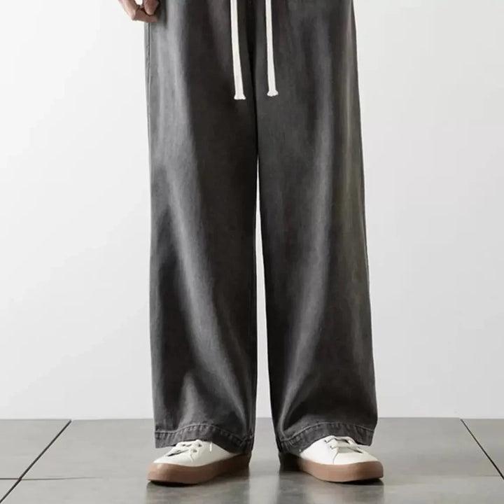 Mænds baggy jeans med elastiktalje, der tilbyder maksimal komfort og fri bevægelighed til aktive dage.