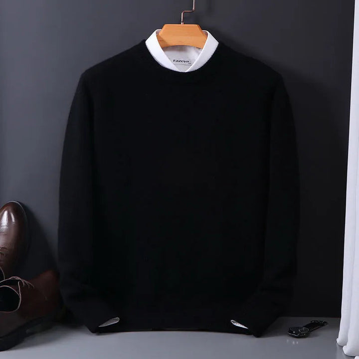 Komfortabel & stilfuld Benjamin herresweater. Moderne design med rund hals & ribkanter, perfekt til lag-på-lag.