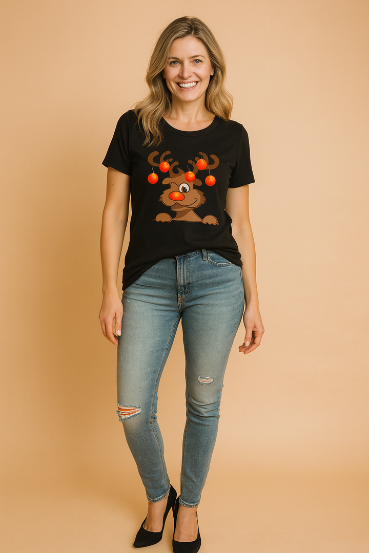 Sort dame jule T-shirt med sjovt rensdyr og julemand. Perfekt til julefrokost og hygge.