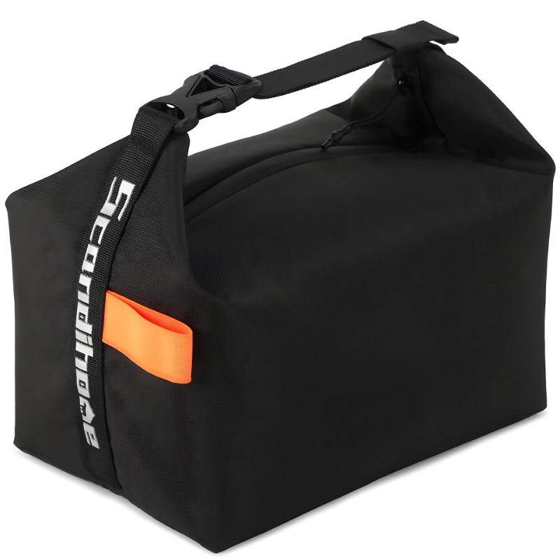Foldbar isoleret frokost taske i stilfuld polyester, nem at transportere og opbevare, ideel til madpakke.