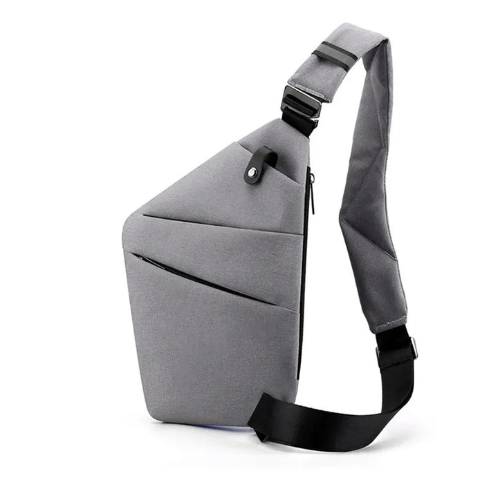 Tyverisikker mini crossbody taske til rejse, med sikker lynlås og god organisering for værdigenstande.