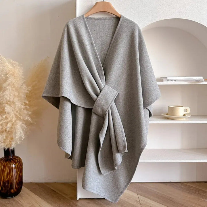 Alsidig vindtæt poncho til kvinder. Elegant mikrofiber sjalfrakke, perfekt som varmt overtøj.