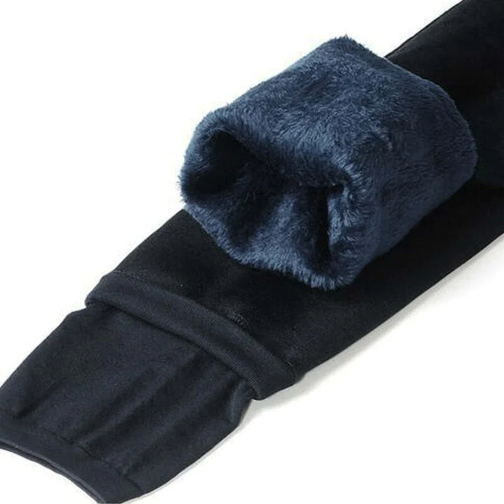 Varme forede leggings til kvinder i vinter mode, ideelle som behagelige bukser til den kolde sæson.