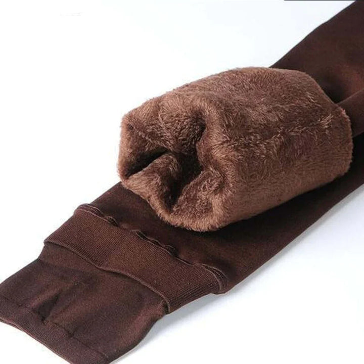 Komfortable termiske leggings til damer, bløde og varme for en hyggelig følelse i vinteren.