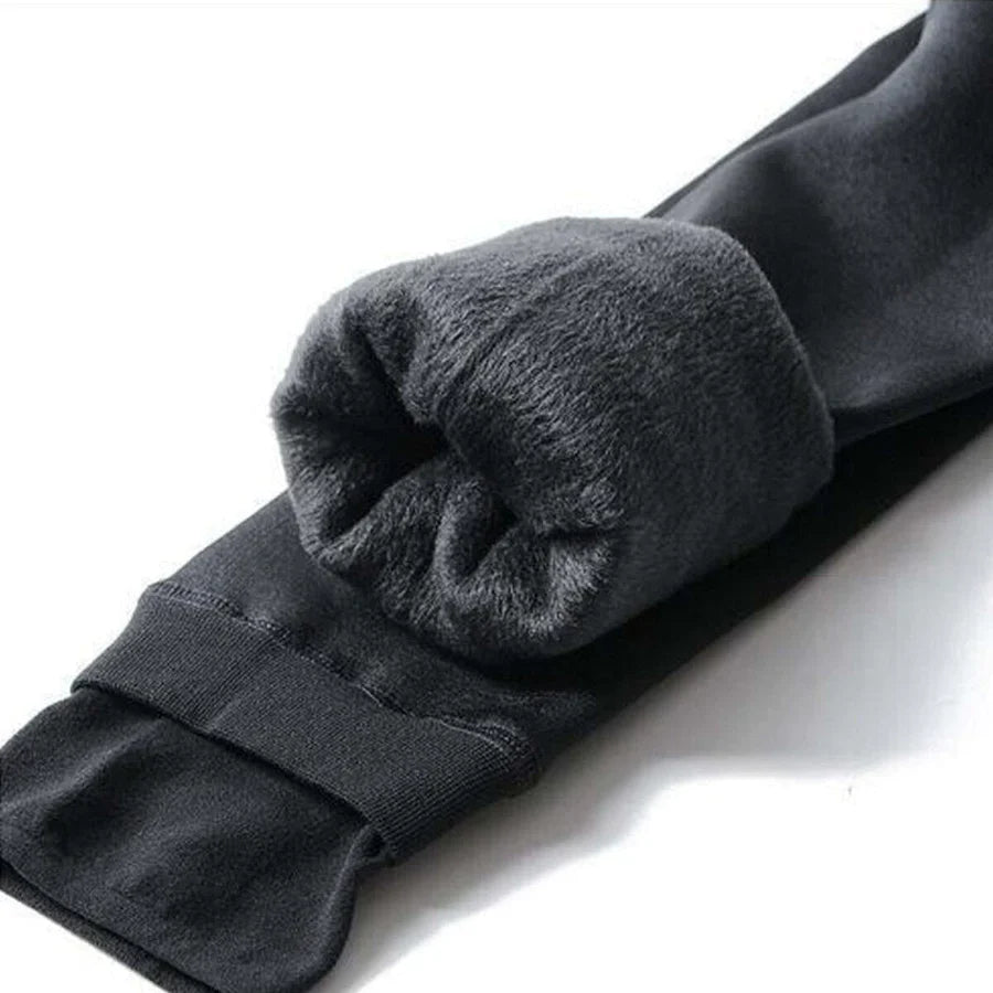 Praktiske vinter leggings til kvinder, varme og forede, perfekte til hverdagsbrug og vintermode.